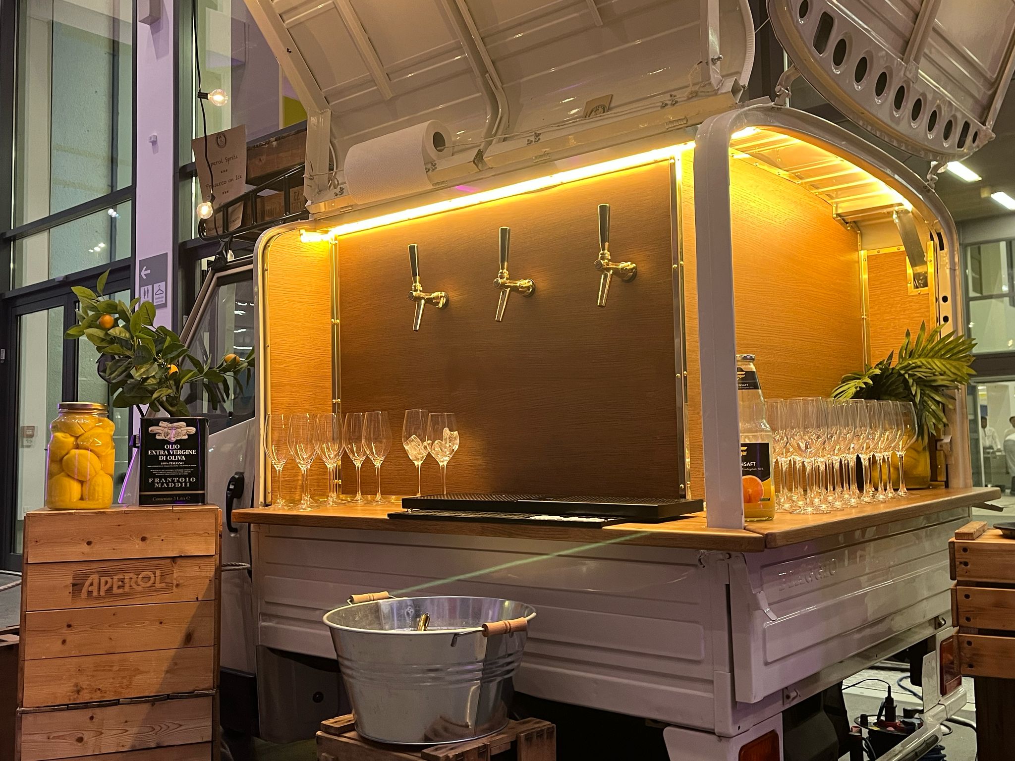 Piaggio Bar und Drinks Catering