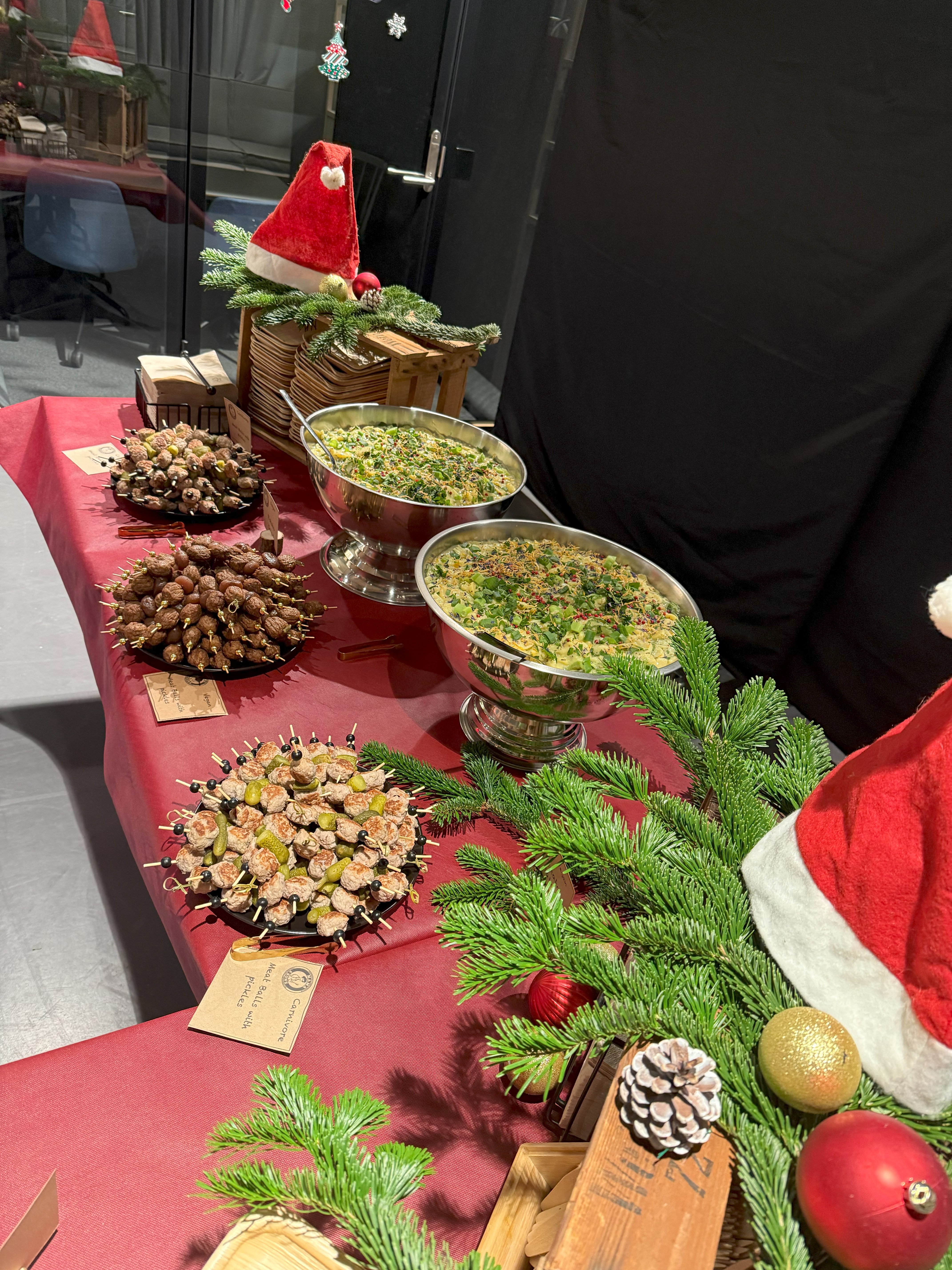 MAMA & SONS Weihnachtsfeier Catering bei einem Event